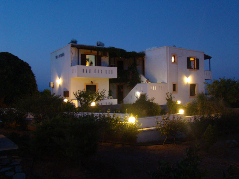 Apartments - studios - rooms to rent in Xerokambos, Sitia, Eastern Crete